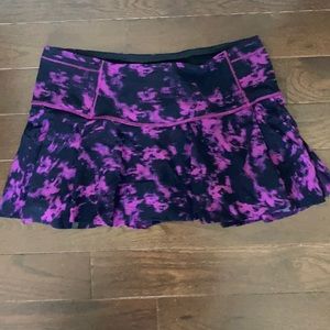 Lululemon Womens Preowned Blk & Purple Skirt, Sz 8